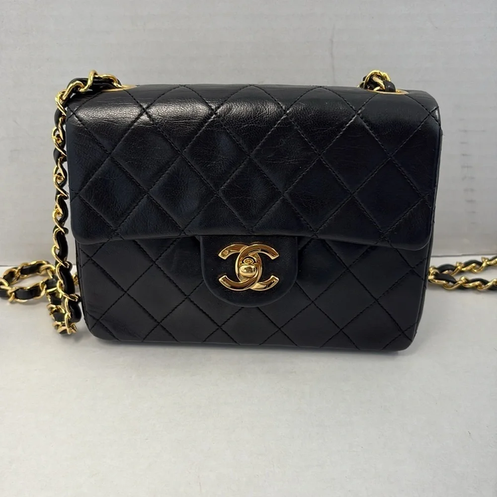 CHANEL Vintage Mini Square